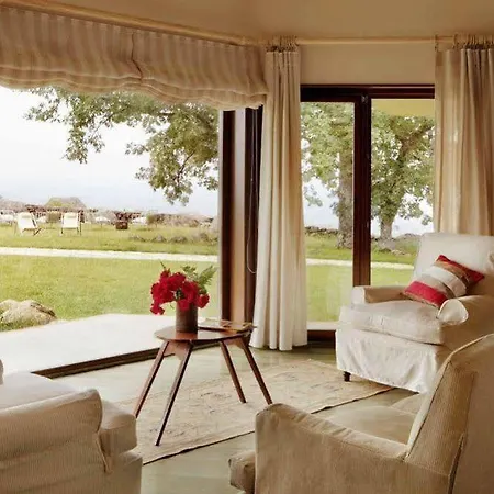 Hotel Nabia Candeleda