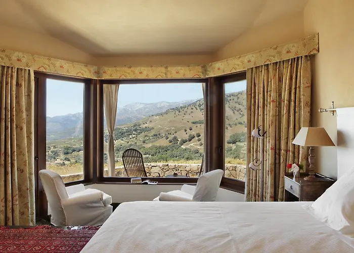 Nabia كانديليدا