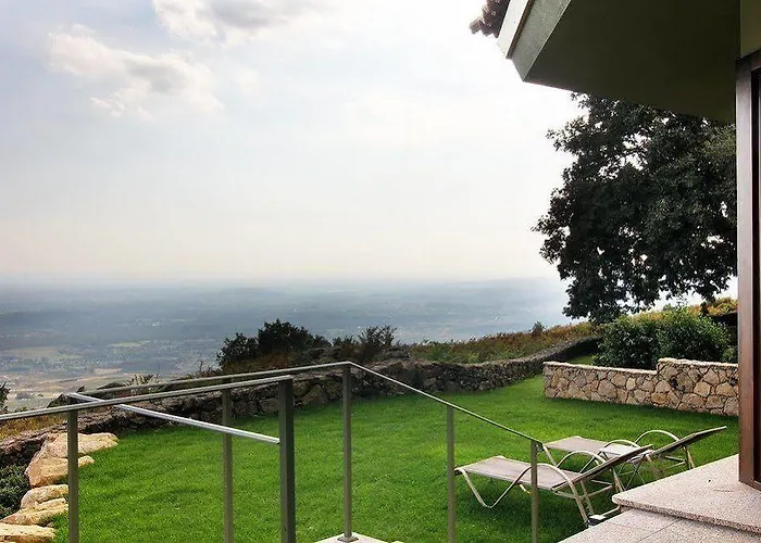 나비아 호텔 칸델레다